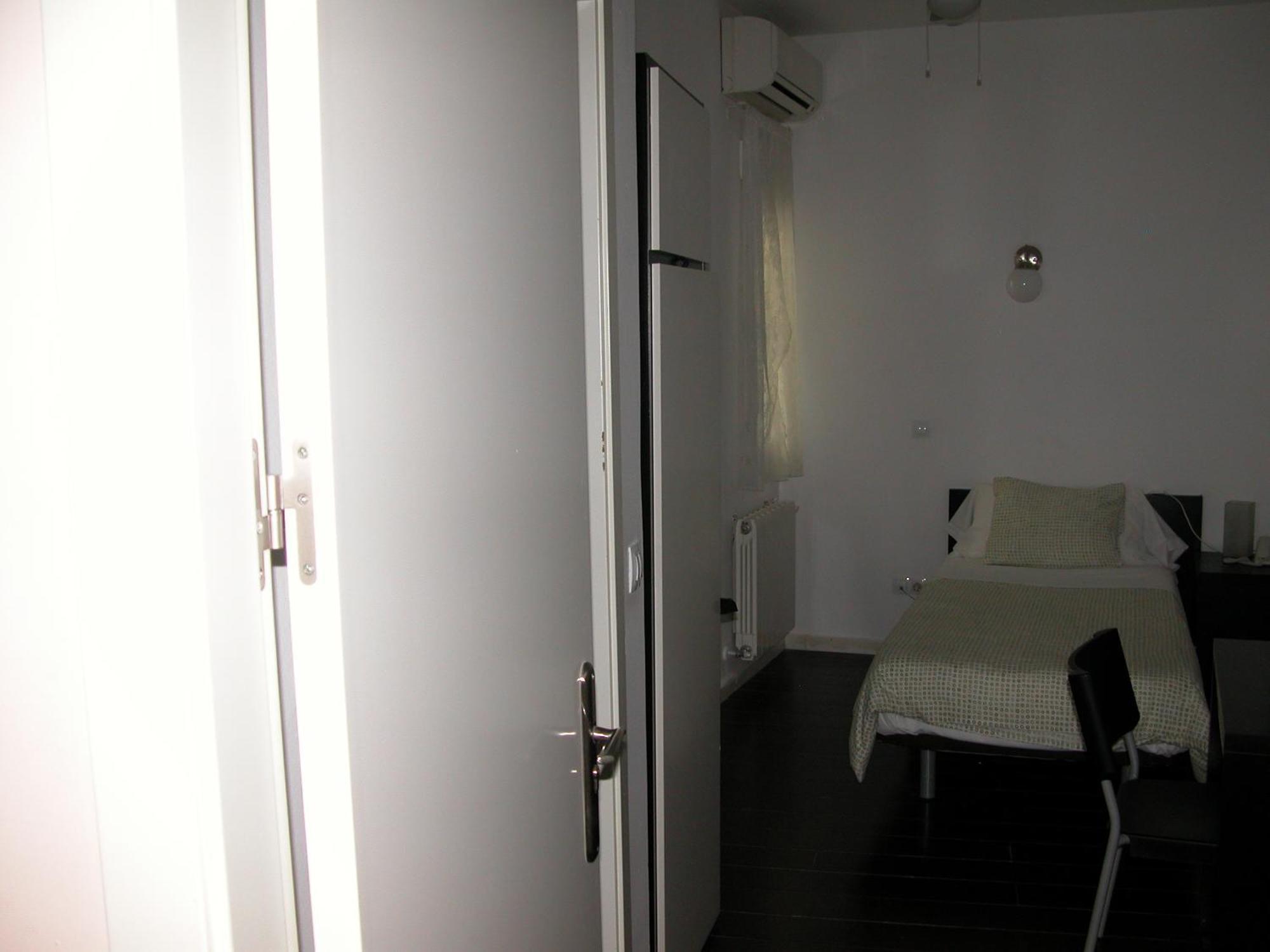 Hostal Goyal Pizarro Madrid Oda fotoğraf