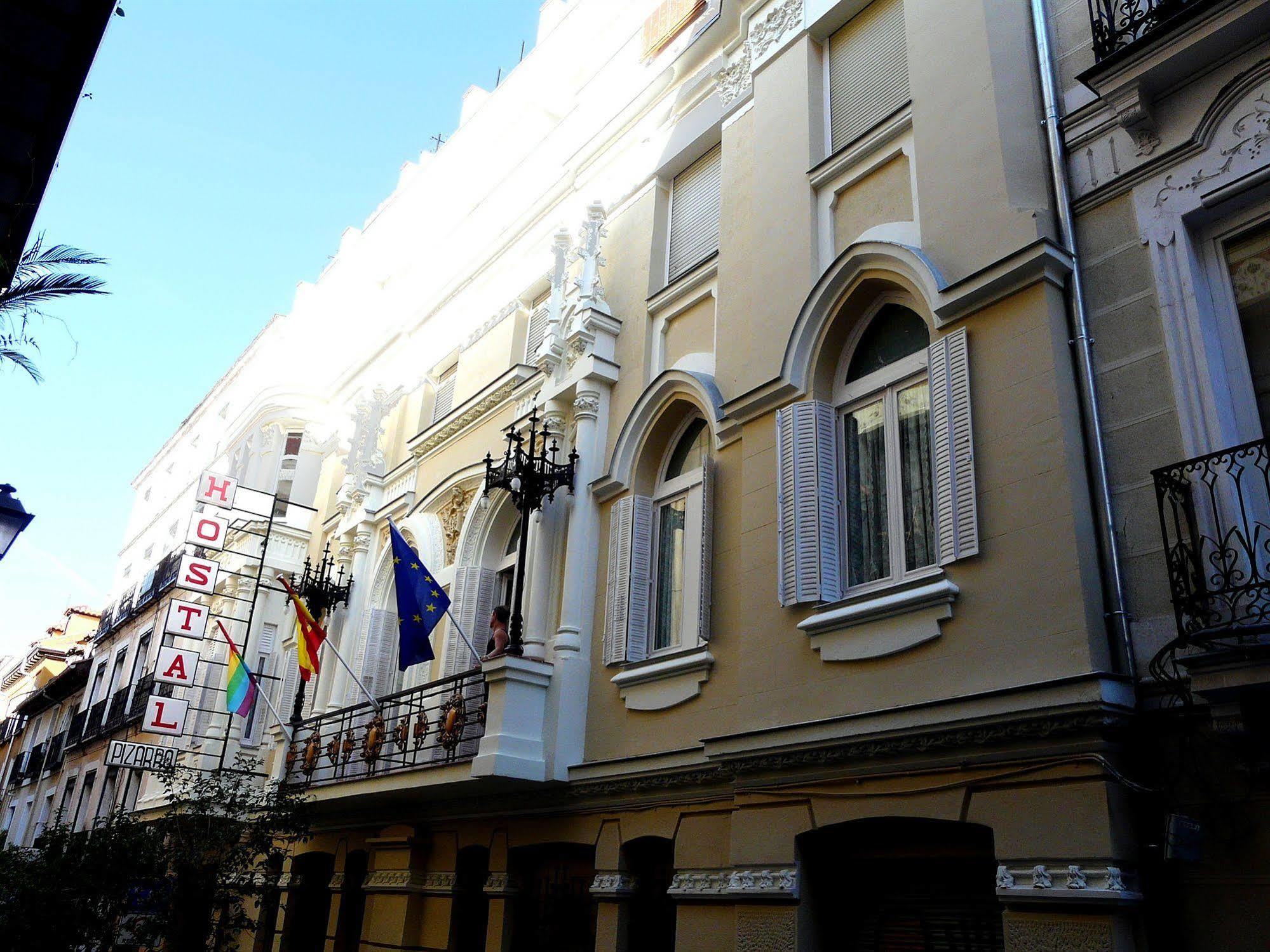 Hostal Goyal Pizarro Madrid Dış mekan fotoğraf