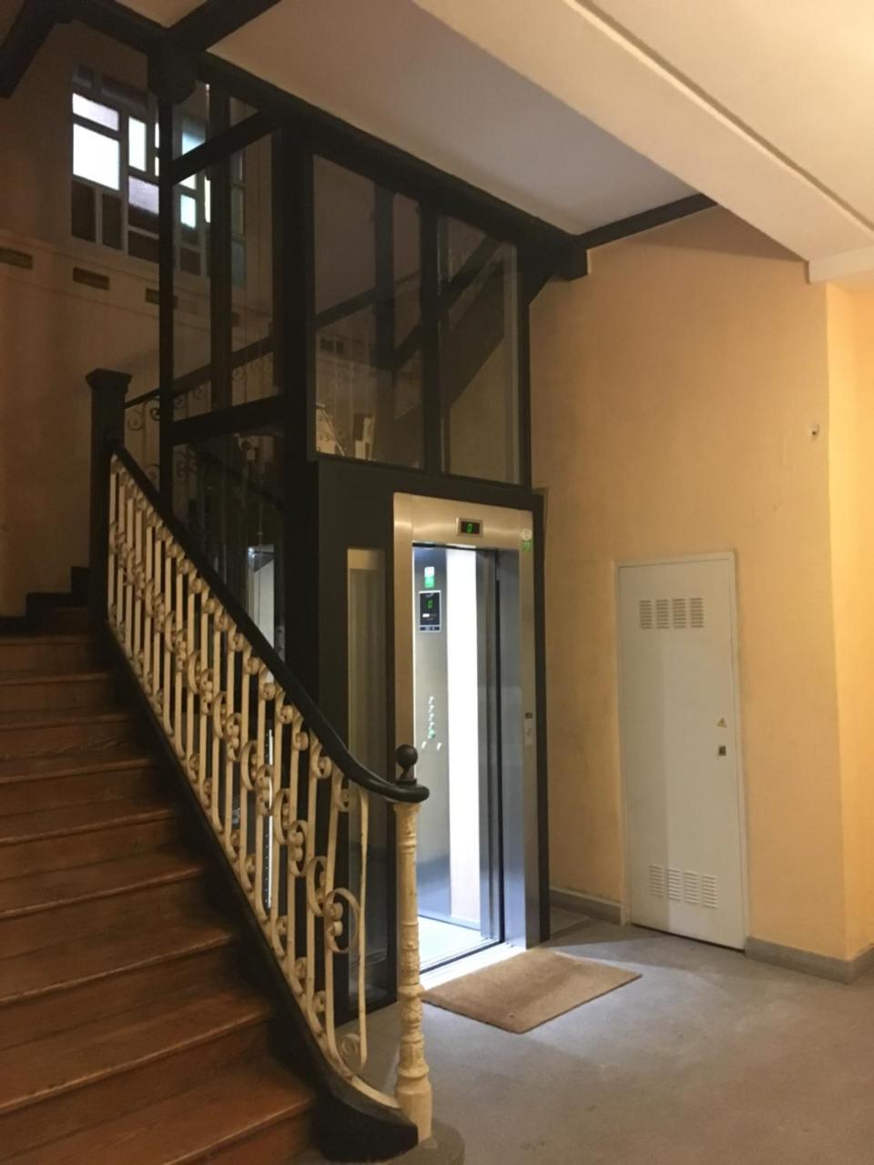 Hostal Goyal Pizarro Madrid Dış mekan fotoğraf