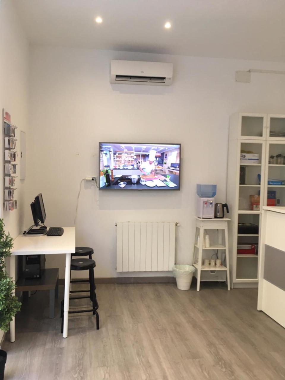 Hostal Goyal Pizarro Madrid Dış mekan fotoğraf
