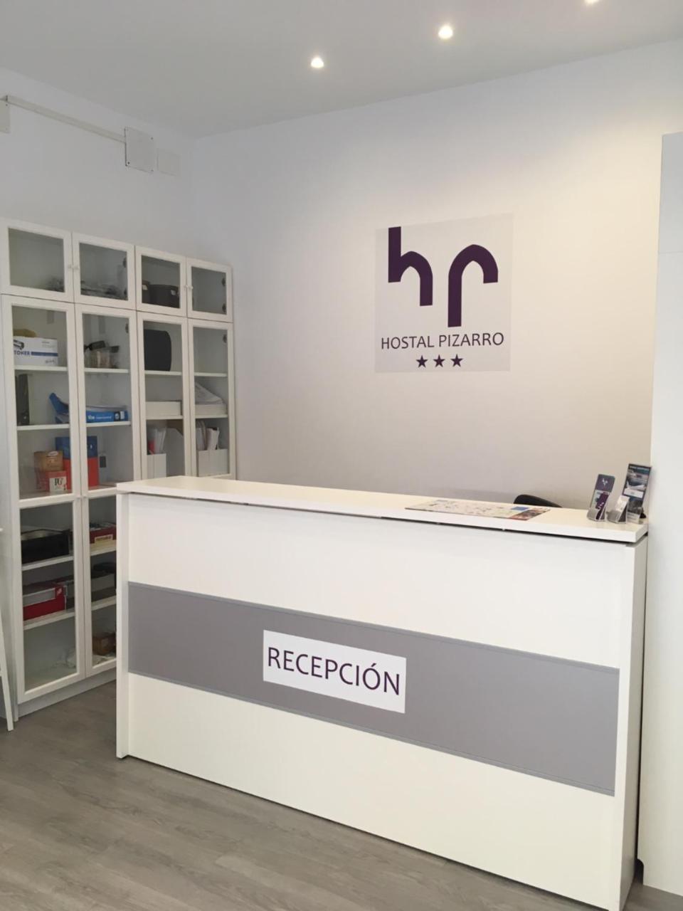 Hostal Goyal Pizarro Madrid Dış mekan fotoğraf